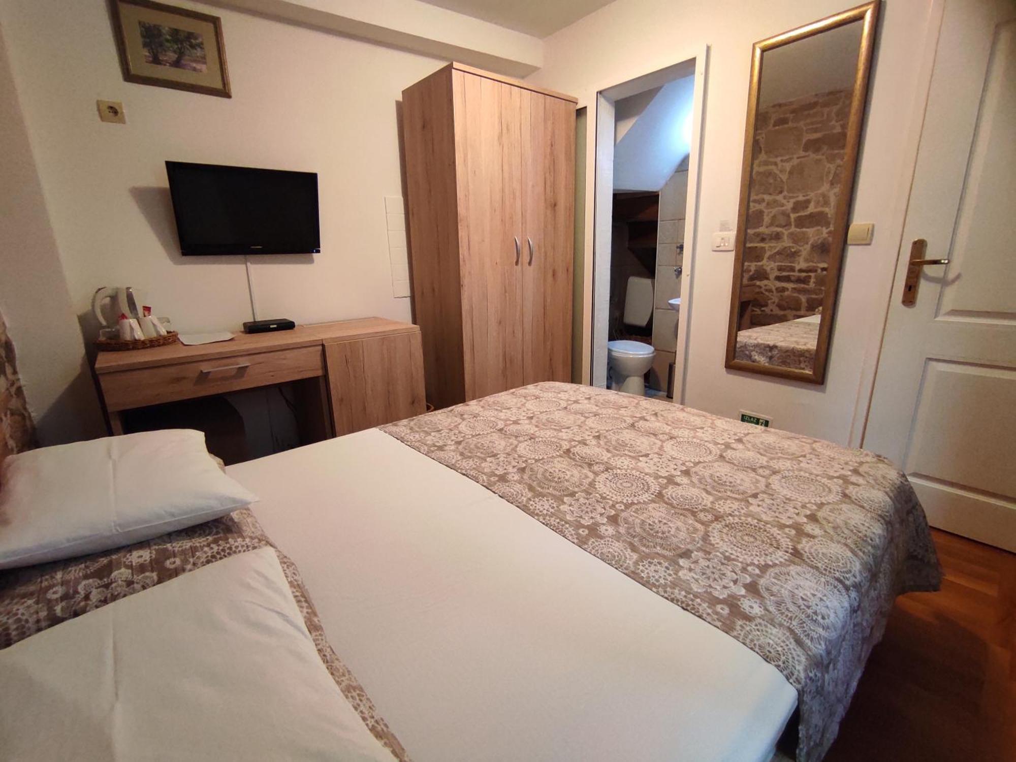 Guesthouse Mirula Spalato Esterno foto